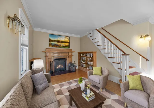 Photo 3 of Single family home for sale at 579 Lincoln Ave, Saint Paul, MN 55102 | MLS# 7157820 | Listing updated on 2026-10-22