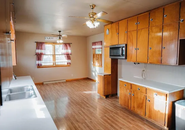 Photo 3 of Sale Pending at 313 E Willis St, Elmore, MN 56027 | MLS# 7157832 | Listing updated on 2026-10-20