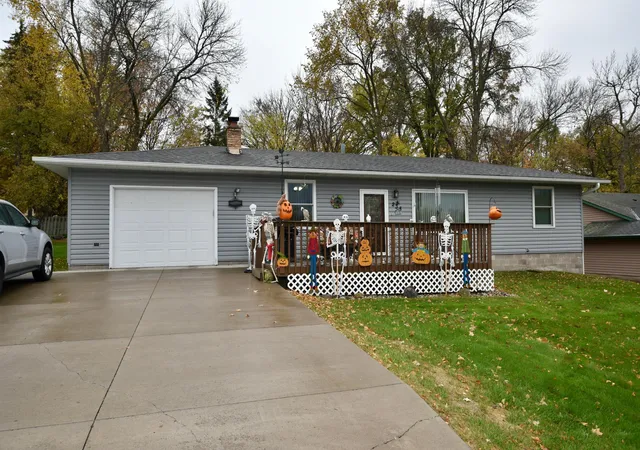 Photo 2 of Single family home for sale at 235 11th Street NW, Milaca, MN 56353 | MLS# 7157836 | Listing updated on 2026-10-22