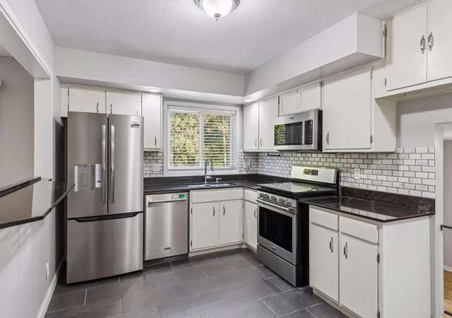 Photo 2 of Single family home for sale at 1349 Cedarwood Dr, Saint Paul, MN 55125 | MLS# 7157838 | Listing updated on 2026-10-10