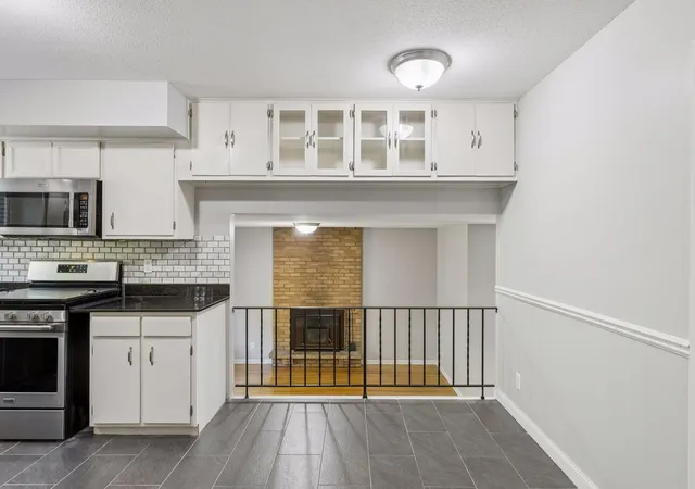 Photo 3 of Single family home for sale at 1349 Cedarwood Dr, Saint Paul, MN 55125 | MLS# 7157838 | Listing updated on 2026-10-10