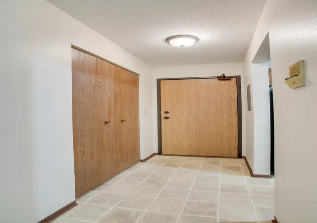 Photo 4 of Condo for sale at 331 Prairiewood Cir S #104, Fargo, ND 58103 | MLS# 7157840 | Listing updated on 2026-10-13