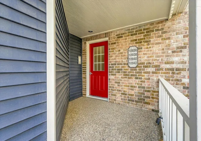 Photo 1 of Condo for sale at 10938 Quebec Ave S, Minneapolis, MN 55438 | MLS# 7157863 | Listing updated on 2026-10-22
