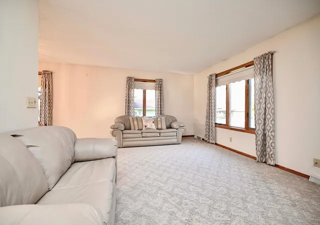 Photo 4 of Single family home for sale at 114 E Wilmar St, Rollingstone, MN 55969 | MLS# 7157876 | Listing updated on 2026-10-26