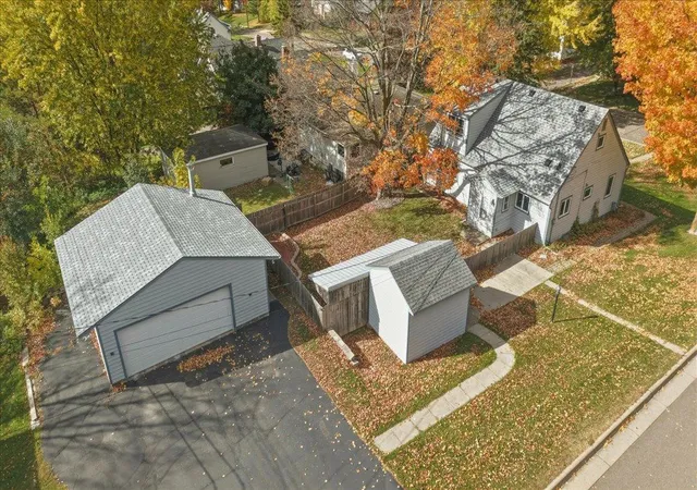 Single family home for sale at 128 E Mankato St, Duluth, MN 55803 | MLS# 7157879
