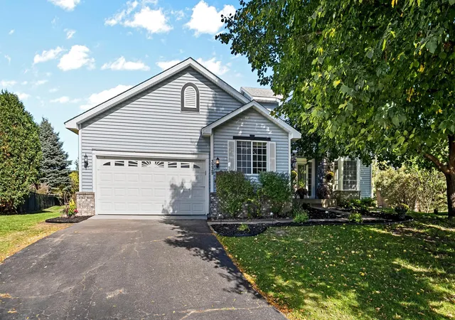 Photo 1 of Single family home for sale at 3229 Meadow Brk Pl, Saint Paul, MN 55125 | MLS# 7157889 | Listing updated on 2026-10-10