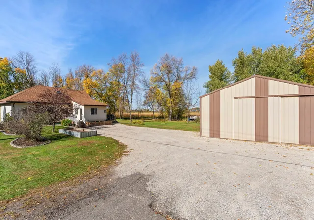 Photo 4 of Single family home for sale at 970 W Highway 27, Wahkon, MN 56386 | MLS# 7157897 | Listing updated on 2026-10-10