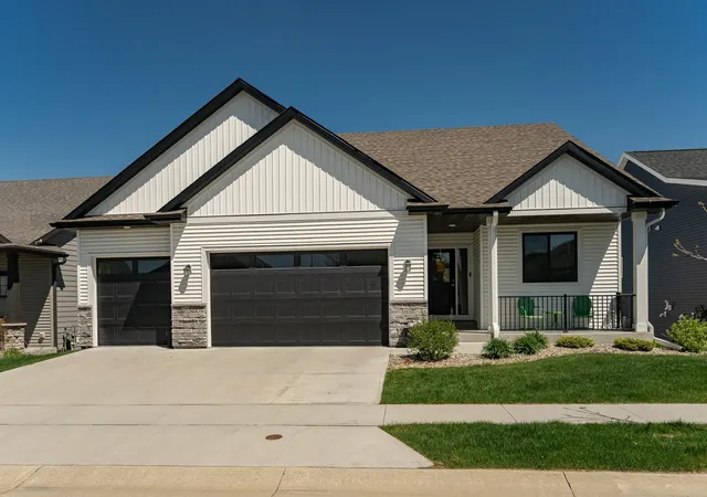 Photo 1 of Single family home for sale at 1639 Hadley Crk Dr Ne, Rochester, MN 55906 | MLS# 7157933 | Listing updated on 2026-10-09