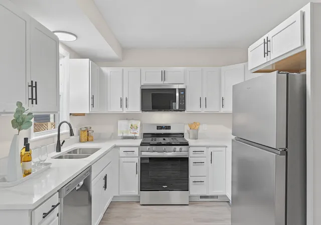 Photo 1 of Single family home for sale at 4257 Ewing Ave N, Minneapolis, MN 55422 | MLS# 7157944 | Listing updated on 2026-10-21