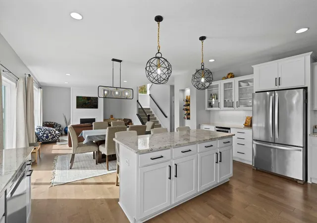 Photo 3 of Single family home for sale at 6694 Lakeview Cir Ne, Albertville, MN 55301 | MLS# 7157951 | Listing updated on 2026-10-19