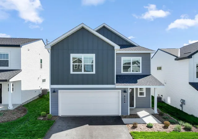 Photo 1 of Single family home for sale at 1189 Annacotte Ln, Rosemount, MN 55068 | MLS# 7157957 | Listing updated on 2026-10-10