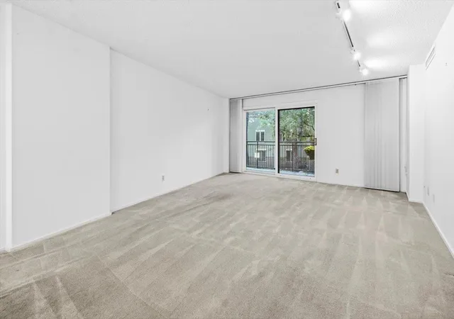 Photo 2 of Condo for sale at 210 W Grant St #218, Minneapolis, MN 55403 | MLS# 7157977 | Listing updated on 2026-10-10