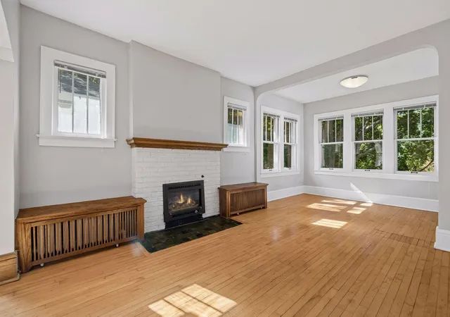 Photo 3 of Multi family home for sale at 629 Kenwood Pkwy, Minneapolis, MN 55403 | MLS# 7157981 | Listing updated on 2026-10-12