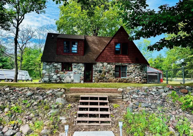 Photo 3 of Single family home for sale at N2146 County Rd E, Bruce, WI 54819 | MLS# 7157982 | Listing updated on 2026-10-10
