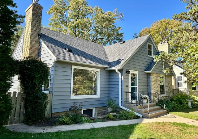 Photo 4 of Single family home for sale at 6020 12th Avenue S, Minneapolis, MN 55417 | MLS# 7158007 | Listing updated on 2026-10-23