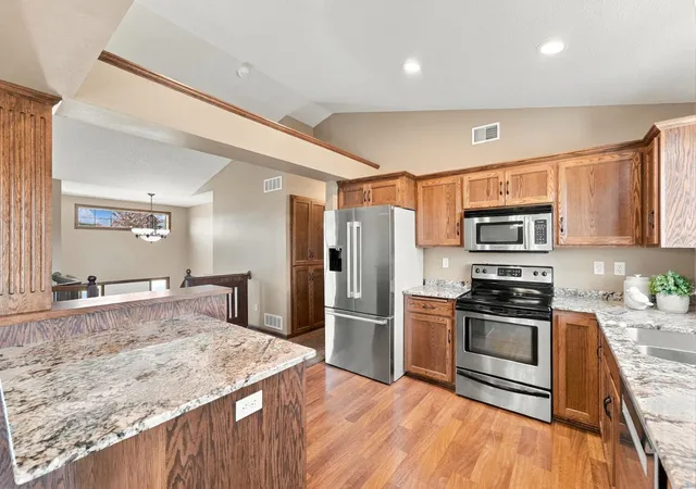 Photo 4 of Single family home for sale at 3284 Orchard Ave NE, Sauk Rapids, MN 56379 | MLS# 7158008 | Listing updated on 2026-10-22