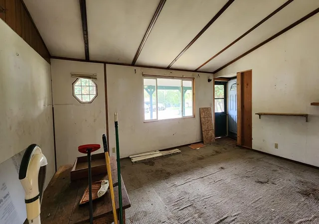 Photo 2 of Single family home for sale at 115 Village Ave, Cannon Falls, MN 55009 | MLS# 7158024 | Listing updated on 2026-10-19