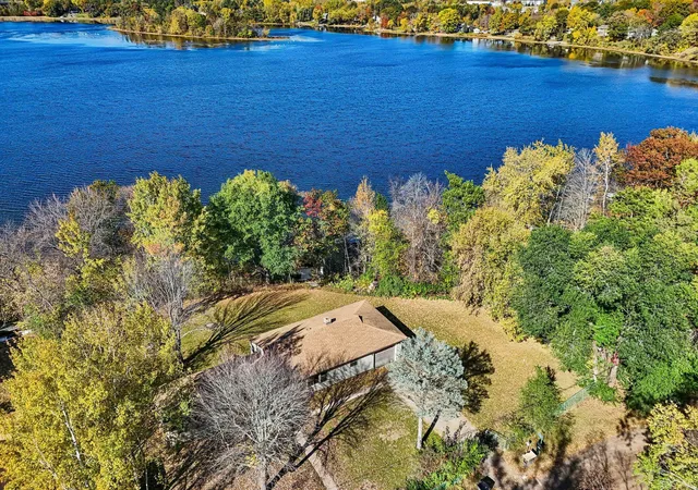Photo 1 of Single family home for sale at 31552 London Dr Ne, Cambridge, MN 55008 | MLS# 7158030 | Listing updated on 2026-10-23