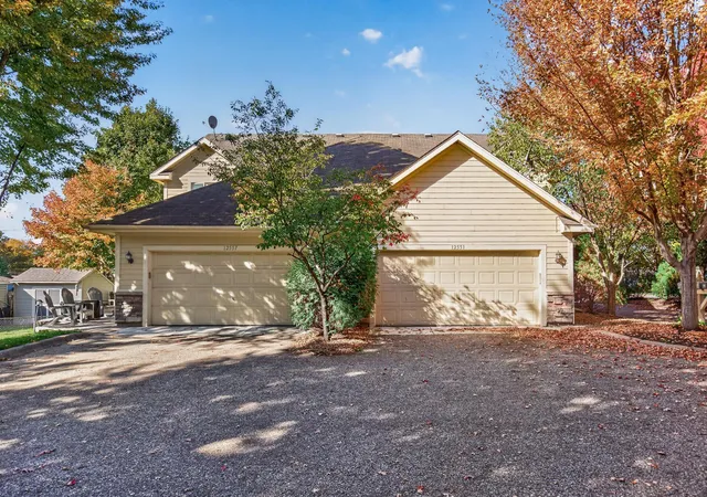 Photo 1 of Single family home for sale at 12551 Lynn Ave, Savage, MN 55378 | MLS# 7158035 | Listing updated on 2026-10-09