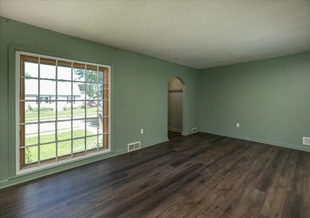 Photo 2 of Single family home for sale at 1108 12th Avenue NE, Rochester, MN 55906 | MLS# 7158045 | Listing updated on 2026-10-10