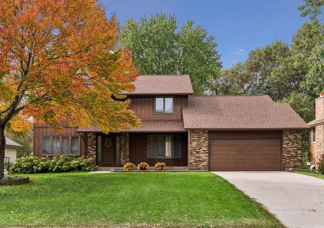 Photo 2 of Single family home for sale at 11760 Van Buren St Ne, Minneapolis, MN 55434 | MLS# 7158051 | Listing updated on 2026-10-10