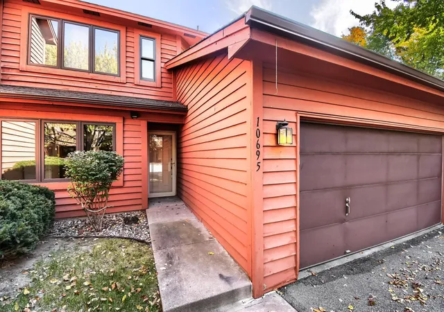Photo 2 of Single family home for sale at 10695 53rd Avenue N, Minneapolis, MN 55442 | MLS# 7158053 | Listing updated on 2026-10-21