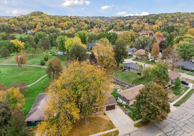 Photo 3 of Single family home for sale at 1667 Spruce Dr, Red Wing, MN 55066 | MLS# 7158057 | Listing updated on 2026-10-16