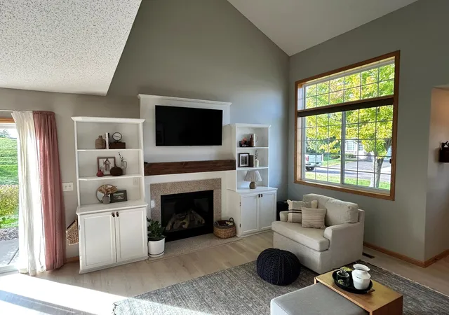 Photo 3 of Single family home for sale at 6051 Manchester Ave Ne, Albertville, MN 55301 | MLS# 7158061 | Listing updated on 2026-10-09