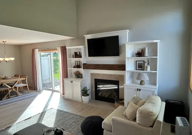 Photo 3 of Single family home for sale at 6051 Manchester Ave NE, Albertville, MN 55301 | MLS# 7158061 | Listing updated on 2026-10-10