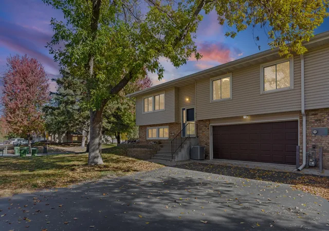 Photo 1 of Single family home for sale at 914 94th Avenue Ne, Minneapolis, MN 55434 | MLS# 7158072 | Listing updated on 2026-10-23
