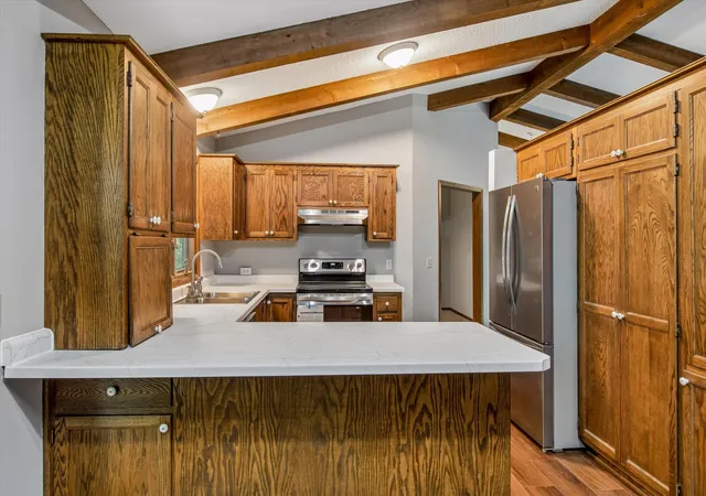 Photo 3 of Single family home for sale at 1335 Ches Mar Ln, Saint Paul, MN 55123 | MLS# 7158112 | Listing updated on 2026-10-10