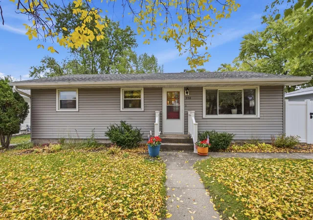 Photo 1 of Single family home for sale at 938 34th Avenue N, Saint Cloud, MN 56303 | MLS# 7158115 | Listing updated on 2026-10-23