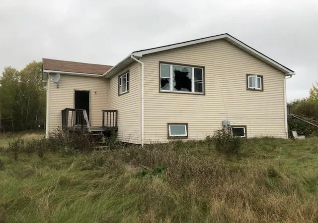 Photo 3 of Single family home for sale at 38652 Highway 6, Deer River, MN 56636 | MLS# 7158117 | Listing updated on 2026-10-09