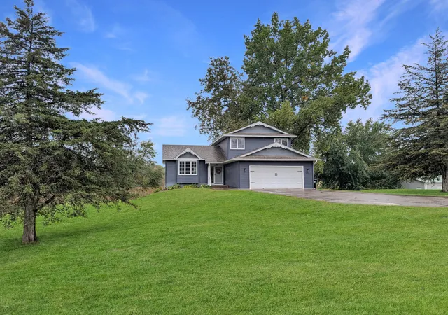 Photo 2 of Single family home for sale at 6190 169th Lane Nw, Ramsey, MN 55303 | MLS# 7158135 | Listing updated on 2026-10-10