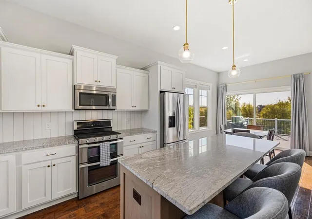 Photo 1 of Single family home for sale at 9029 Jade Cir N, Lake Elmo, MN 55042 | MLS# 7158143 | Listing updated on 2026-10-23