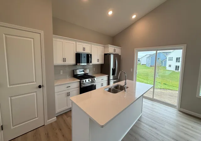 Photo 3 of Single family home for sale at 2825 Ivy Ave Ne, Saint Michael, MN 55376 | MLS# 7158152 | Listing updated on 2026-10-09