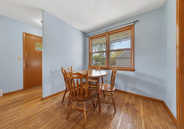 Photo 4 of Single family home for sale at 840 Mineral Springs Rd NE, Owatonna, MN 55060 | MLS# 7158177 | Listing updated on 2026-10-13
