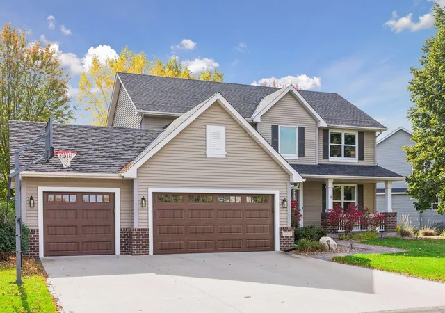 Photo 3 of Single family home for sale at 17555 45th Avenue N, Minneapolis, MN 55446 | MLS# 7158181 | Listing updated on 2026-10-20