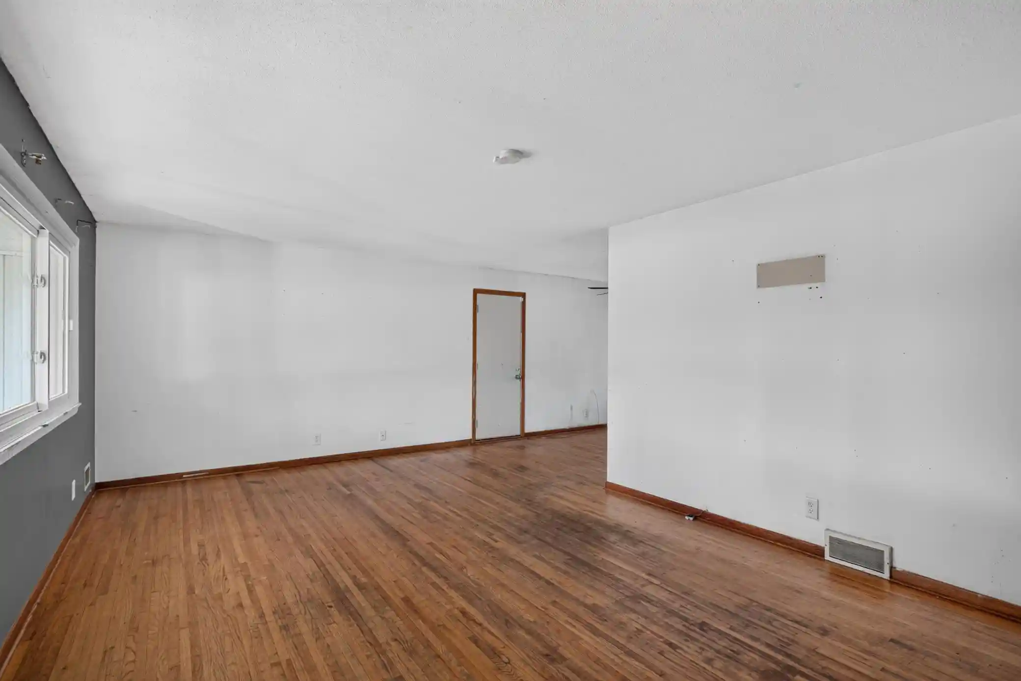 Photo 3 of Single family home for sale at 7725 Pearson Ct, Minneapolis, MN 55444 | MLS# 7158190 | Listing updated on 2026-10-16