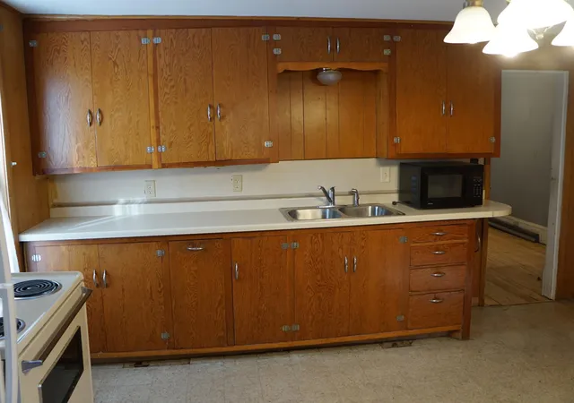 Photo 2 of Single family home for sale at 712 4th Street S, Saint Cloud, MN 56301 | MLS# 7158196 | Listing updated on 2026-10-29