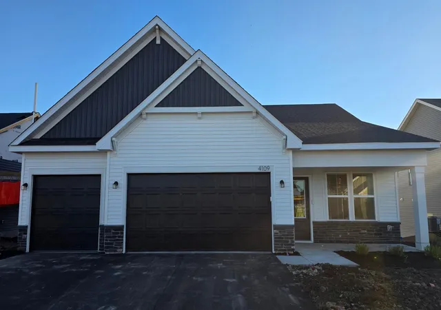 Photo 1 of Single family home for sale at 4109 Ramsay Way, Waconia, MN 55387 | MLS# 7158204 | Listing updated on 2026-10-20