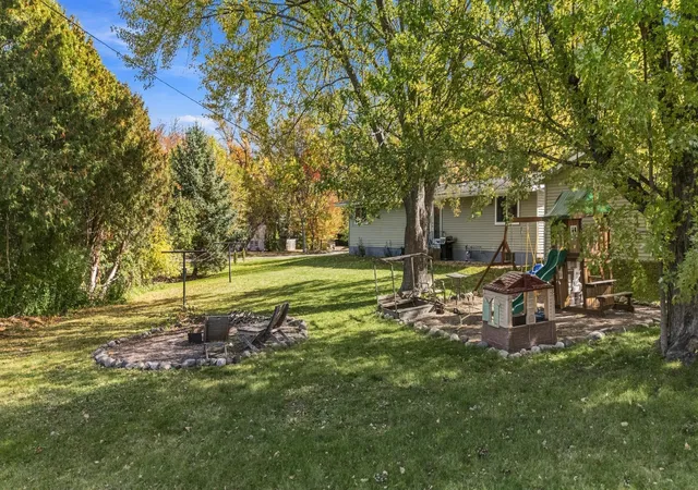 Photo 4 of Single family home for sale at 805 Golf Ave SW, Pine City, MN 55063 | MLS# 7158223 | Listing updated on 2026-10-22