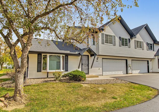 Photo 29 of Single family home for sale at 3612 Gershwin Ln N, Saint Paul, MN 55128 | MLS# 7158227 | Listing updated on 2026-10-10