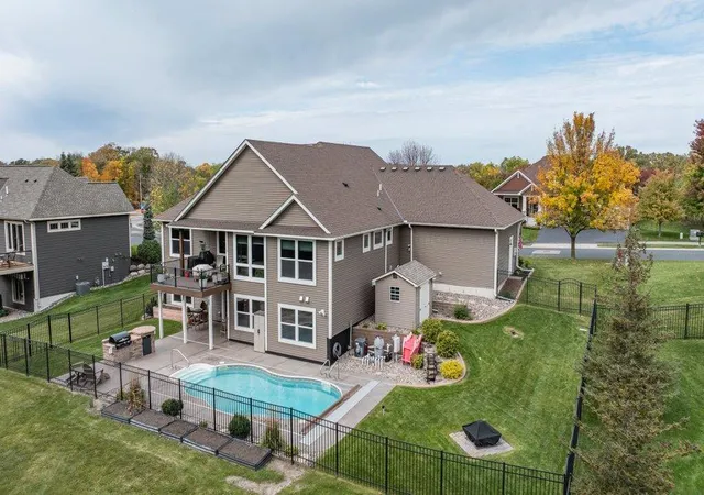 Photo 3 of Single family home for sale at 1541 Belmont Ave NW, Shakopee, MN 55379 | MLS# 7158229 | Listing updated on 2026-10-10