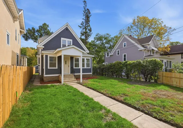 Photo 2 of Single family home for sale at 2533 Cedar Ave S, Minneapolis, MN 55404 | MLS# 7158281 | Listing updated on 2026-10-19