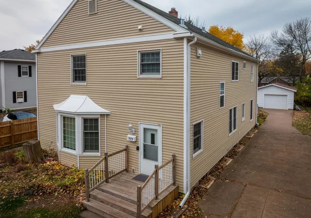 Photo 1 of Single family home for sale at 225 7th Street Sw, Pine City, MN 55063 | MLS# 7158288 | Listing updated on 2026-10-29