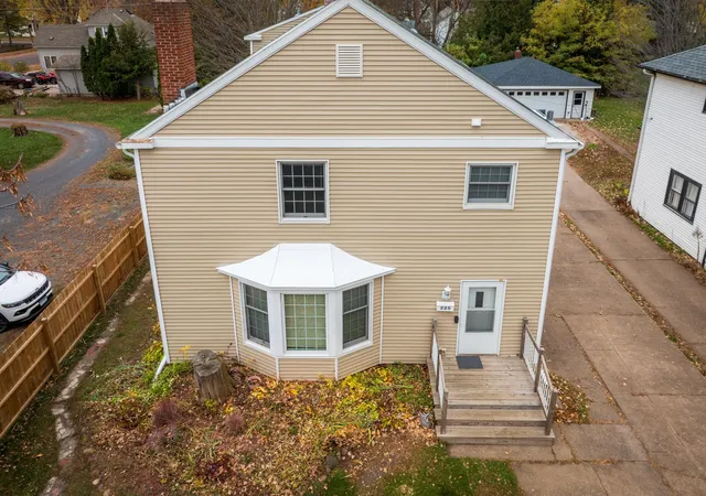 Photo 1 of Single family home for sale at 225 7th Street SW, Pine City, MN 55063 | MLS# 7158288 | Listing updated on 2026-10-29