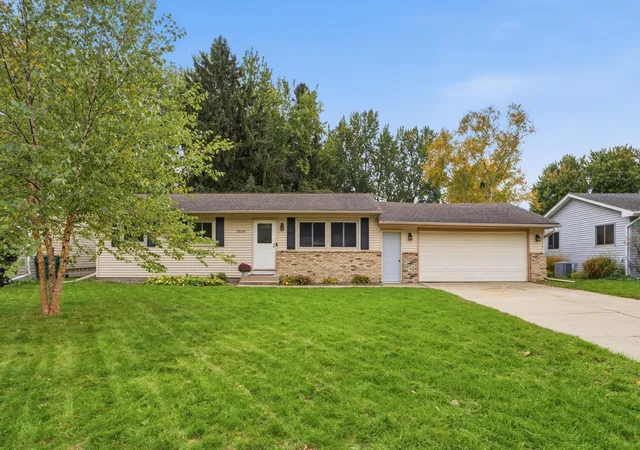 Photo 1 of Sale Pending at 2026 Jade Ln, Saint Paul, MN 55122 | MLS# 7158290 | Listing updated on 2026-10-20