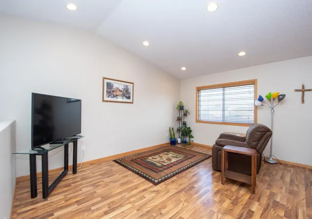 Photo 3 of Townhouse for sale at 964 41st Avenue W, West Fargo, ND 58078 | MLS# 7158301 | Listing updated on 2026-10-27