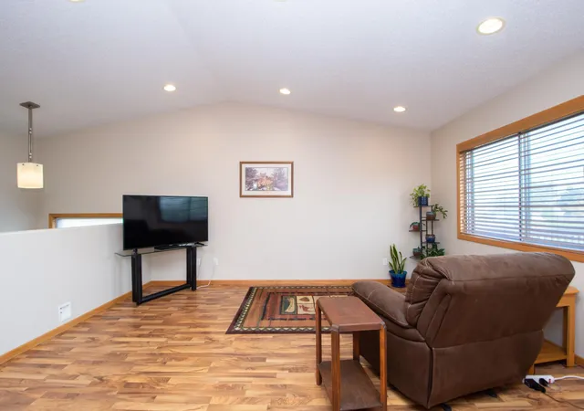 Photo 4 of Townhouse for sale at 964 41st Avenue W, West Fargo, ND 58078 | MLS# 7158301 | Listing updated on 2026-10-27